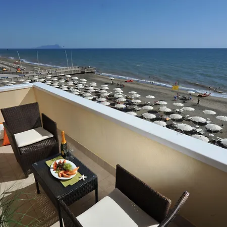 Hotel Miramare-3