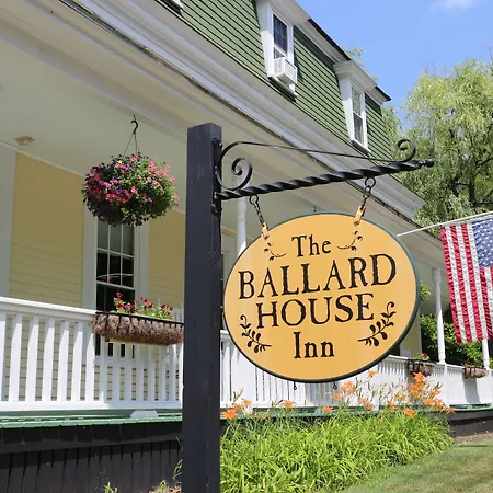 Ballard House Inn-3