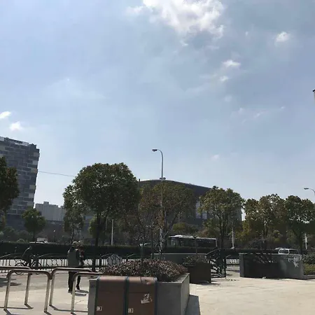 The Qube International Hotel Shanghai Disneyland Park & International Tourism And Resort Branch - Free Round-Trip Shuttle Between The Hotel And Shanghai Disneyland & Between The Hotel And Pvg International Airport-3