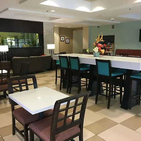 Holiday Inn Express & Suites Havelock Northwest New Bern By Ihg-3