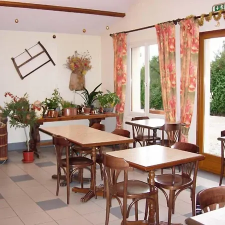 Hotel De Courteilles-3