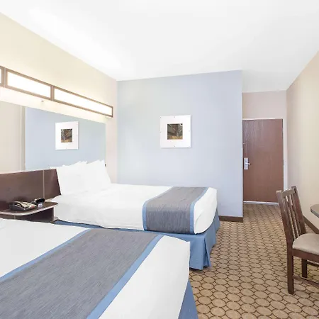 Microtel Inn And Suites San Angelo-2