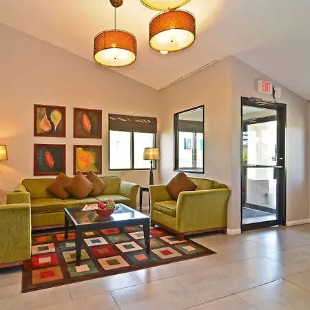 Lexington Inn & Suites-Elgin-2