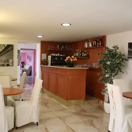 Hotel Lutetia-3