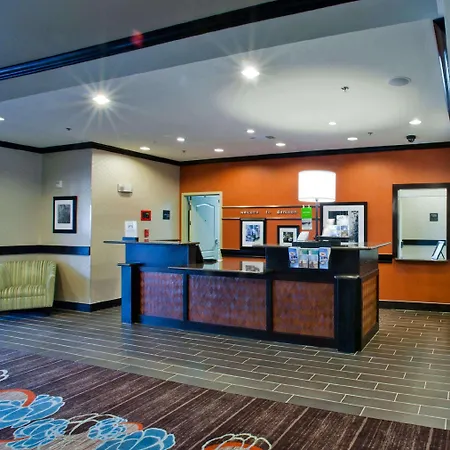 Hampton Inn & Suites Denison-3