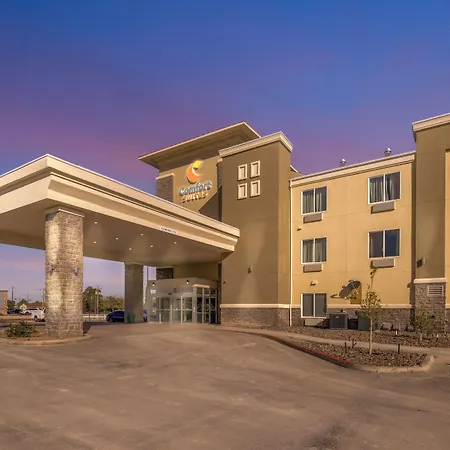 Comfort Suites Pecos-2