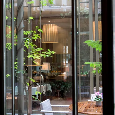 Hotel Le Place D'Armes - Relais & Chateaux-2