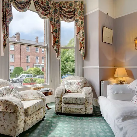 St. Aiden'S Guesthouse-3