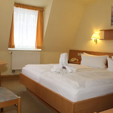 Hotel am Berg Oybin garni-2