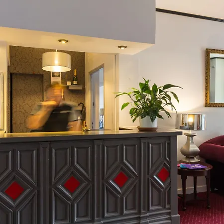 The Originals Boutique, Villa Montpensier, Pau (Inter-Hotel)-3