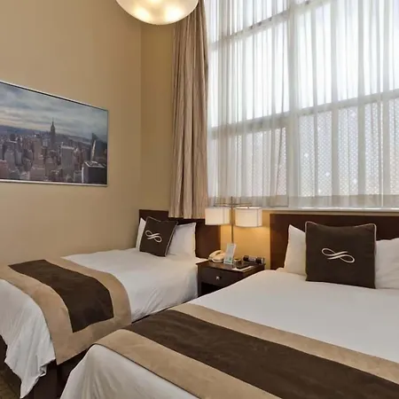 Pointe Plaza Hotel (Adults Only)-3