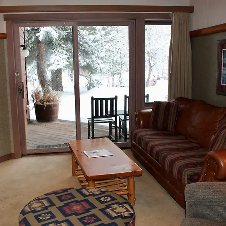Sunnyside Resort And Lodge-2
