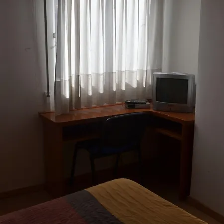Hostal Cataluña-2
