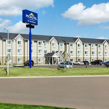 Microtel Inn & Suites By Wyndham Dickinson-2