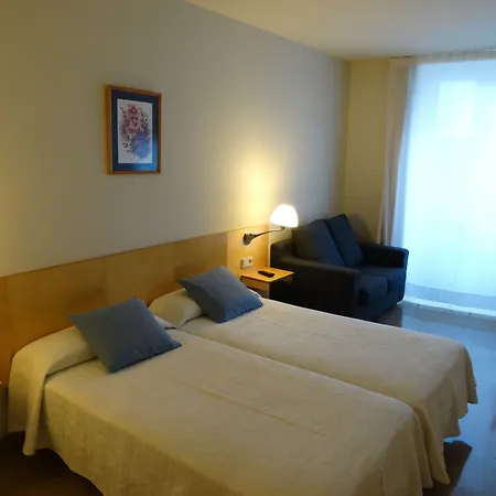 Hotel Rambla Figueres-3