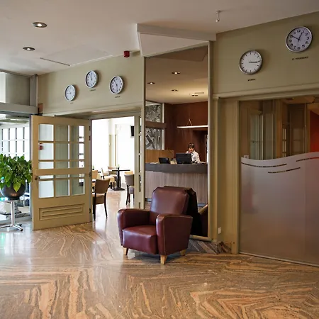 Antwerp Harbour Hotel-3