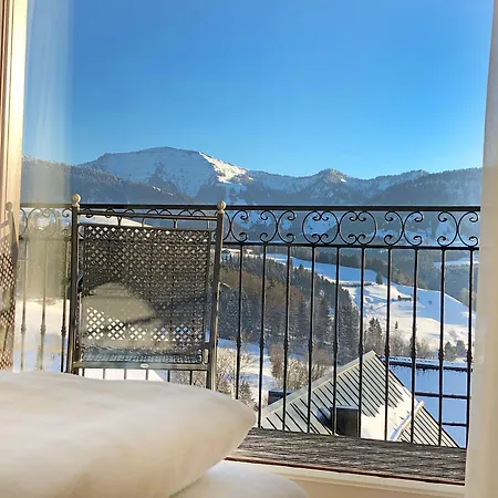 Hotel Bayerischer Hof-3