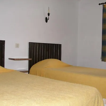 Apartamentos Turisticos Marsol-2