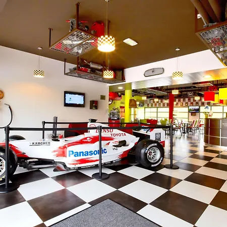 Enzo Hotels Thionville-3
