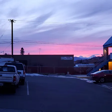 Motel West-3