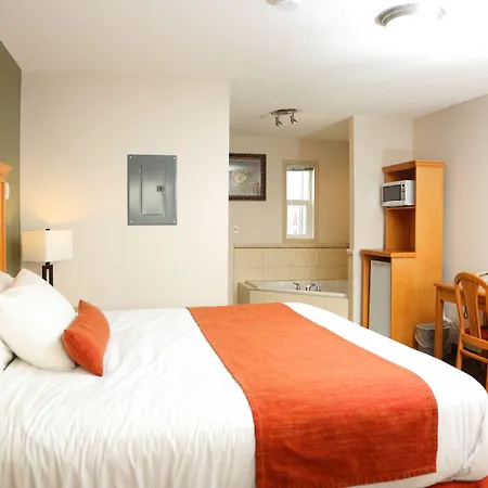 Chateau Motel-3