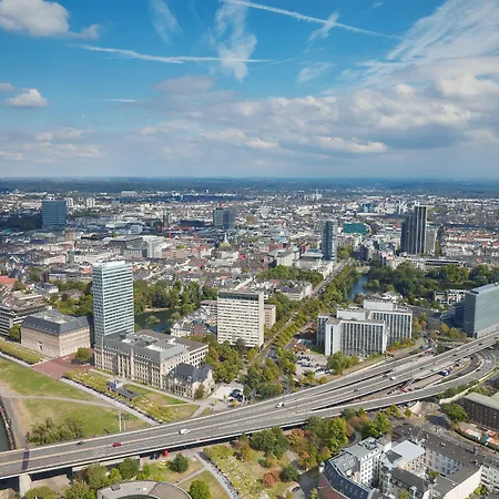 Living Hotel Düsseldorf-3