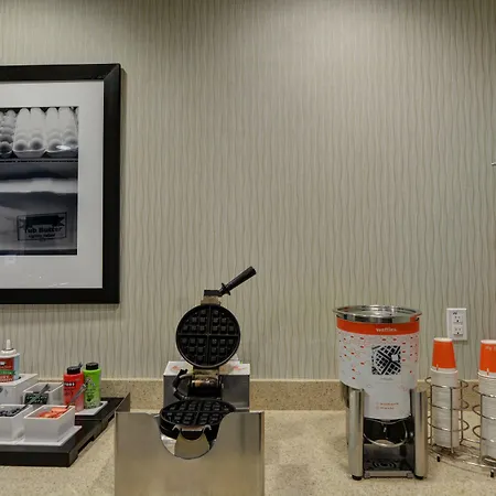 Hampton Inn & Suites Denver Airport / Gateway Park-2