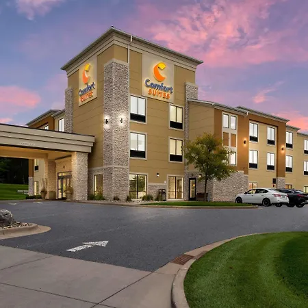 Comfort Suites Hudson I-94-2