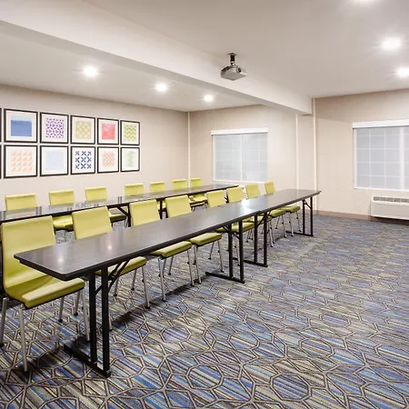 Holiday Inn Express & Suites Lincoln City By Ihg-2
