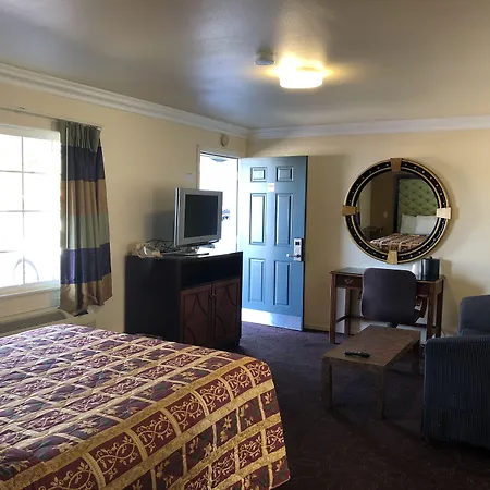 Lamplighter Motel Clearlake-3
