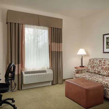 Hampton Inn And Suites Salem-2