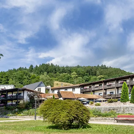 Kurgarten-Hotel-2