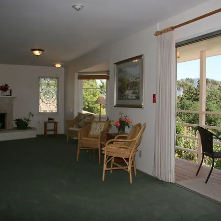 Ojai Retreat & Inn-3