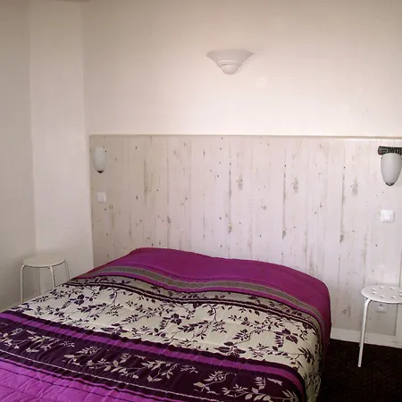 Nouvel Hotel-2