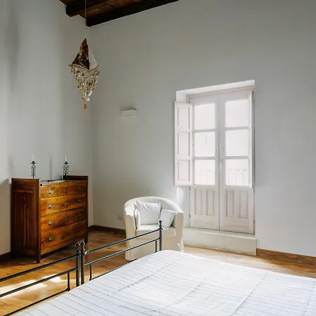 B&B Palazzo Del Sale-3