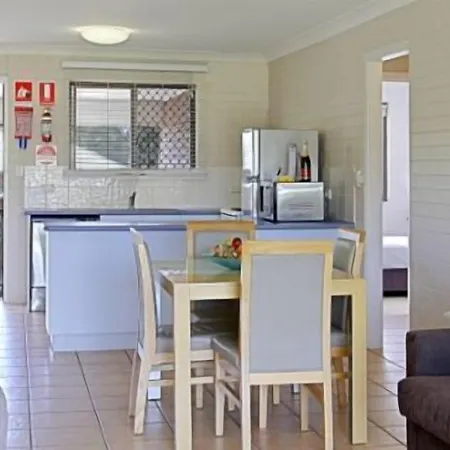 Main Beach Apartments-3