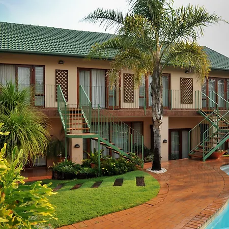 Claires Of Sandton Luxury Guest House-2