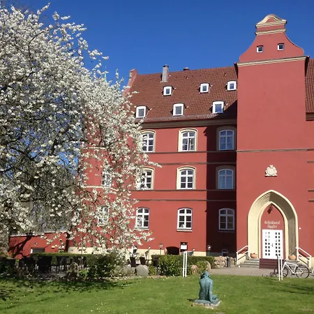 Hotel Schloss Spyker-2