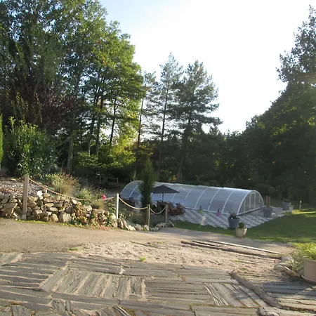Logis Hotel Les Gravades Ussel-3