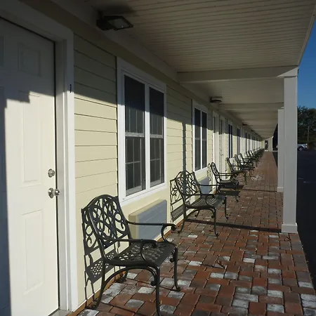 Yankee Clipper Motel-3