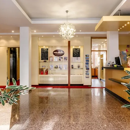 Hotel am Jungfernstieg-3
