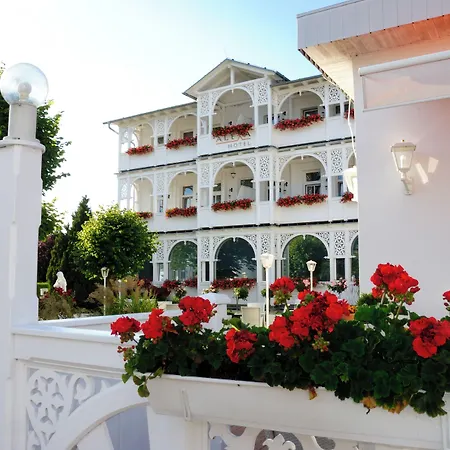 Alexa Hotel-2