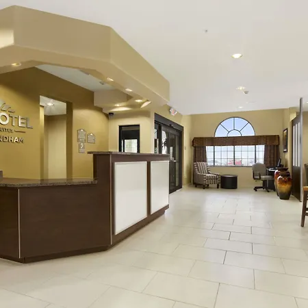 Microtel Inn & Suites By Wyndham Round Rock-2
