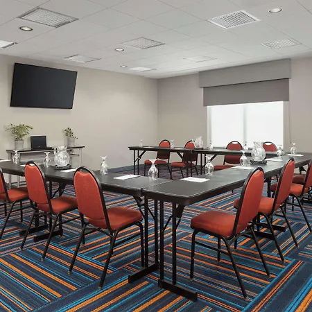 Hampton Inn Augusta-3