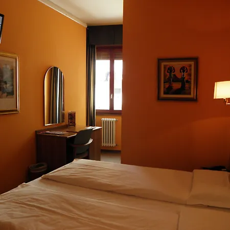 Hotel Corona-3
