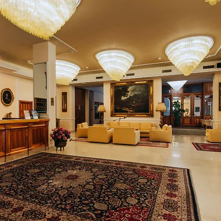 Grand Hotel Excelsior-3