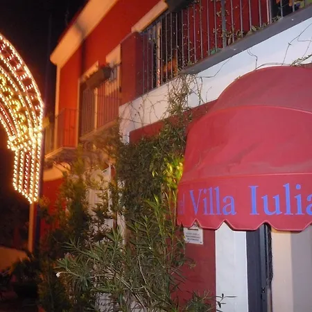 Hotel Villa Iulia-3