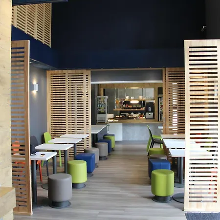 Ibis Budget Redon-3