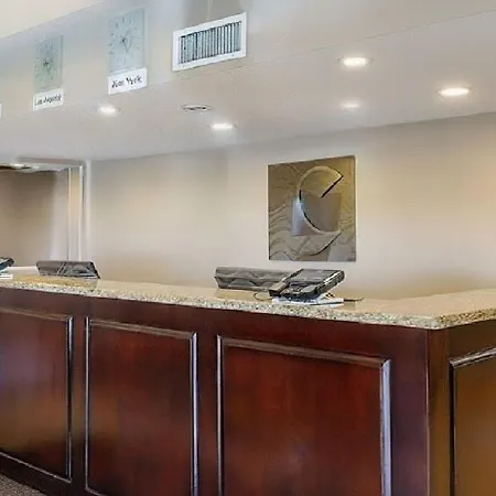 Comfort Inn & Suites Huntington Beach-2