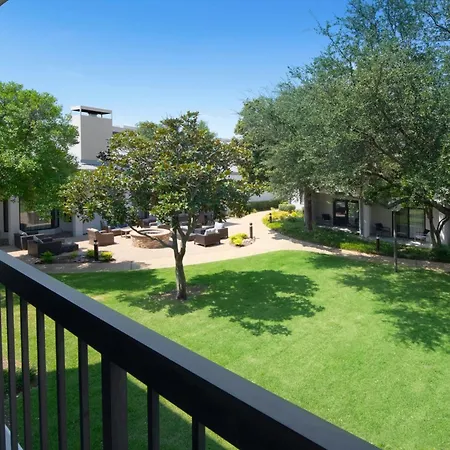 Courtyard Dallas Las Colinas-2